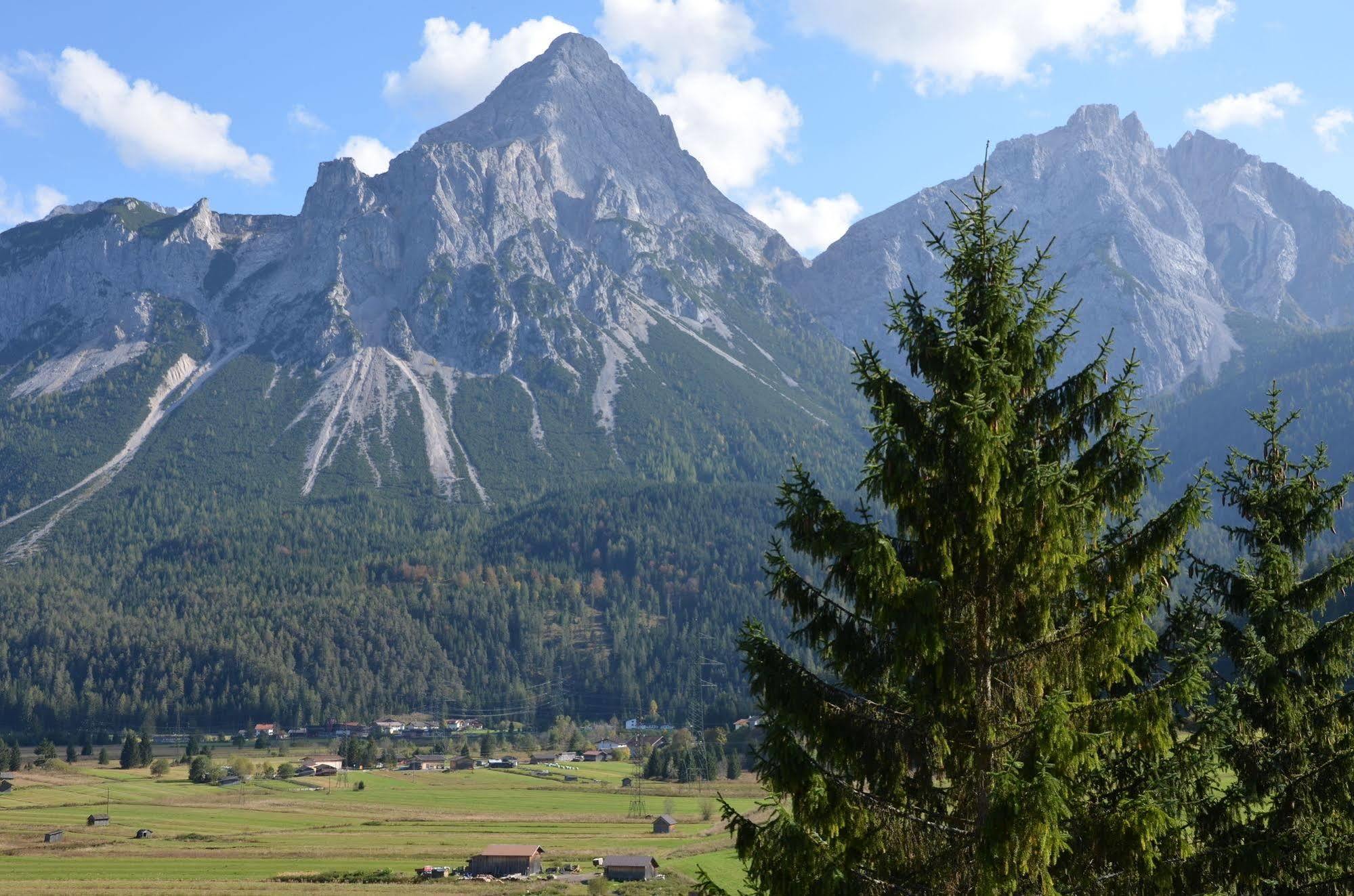 Hotel Zugspitze 4*